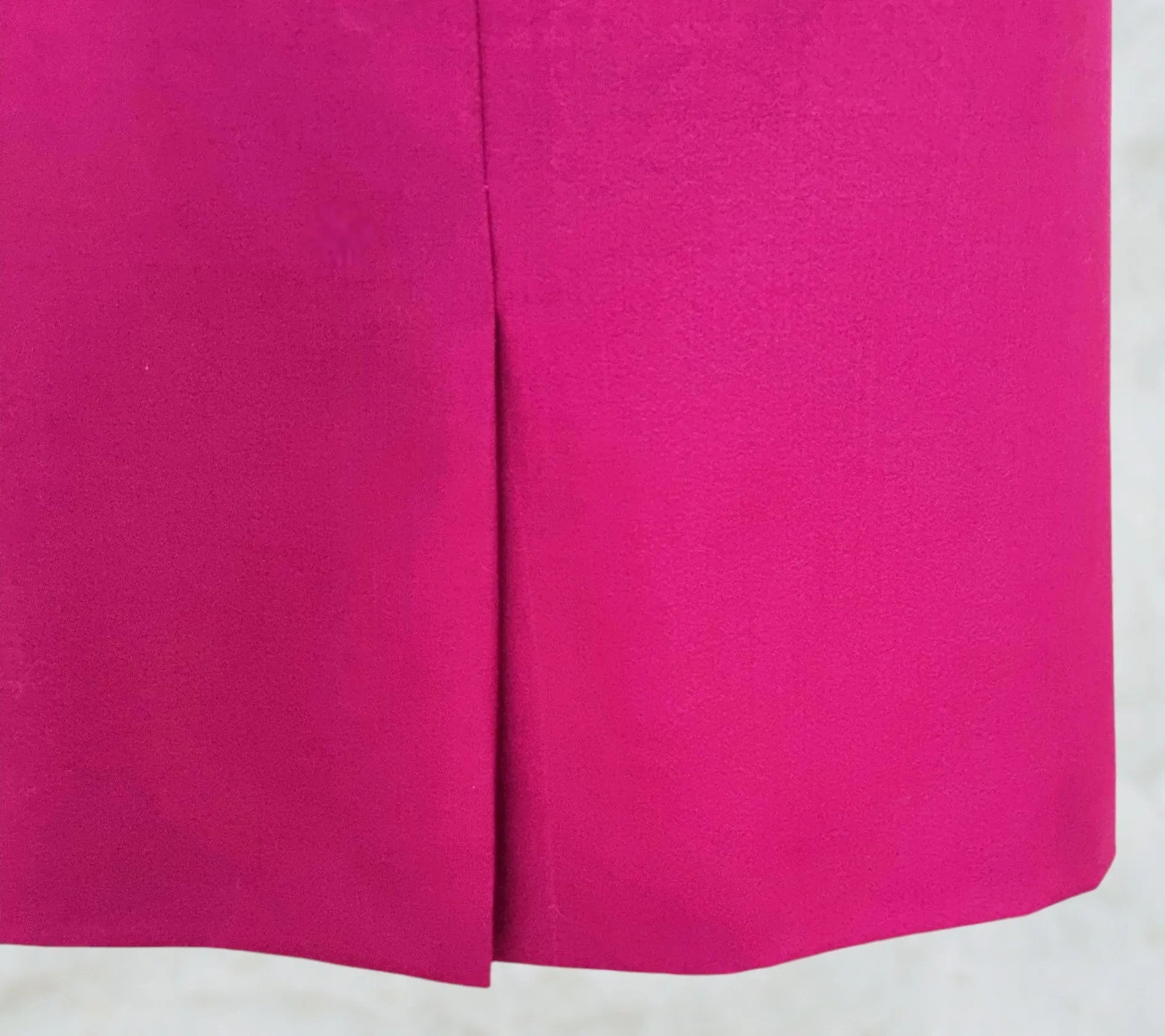 Apsley Tailors Womens Hand Made Cerise Suit UK 16 US 12 EU 44