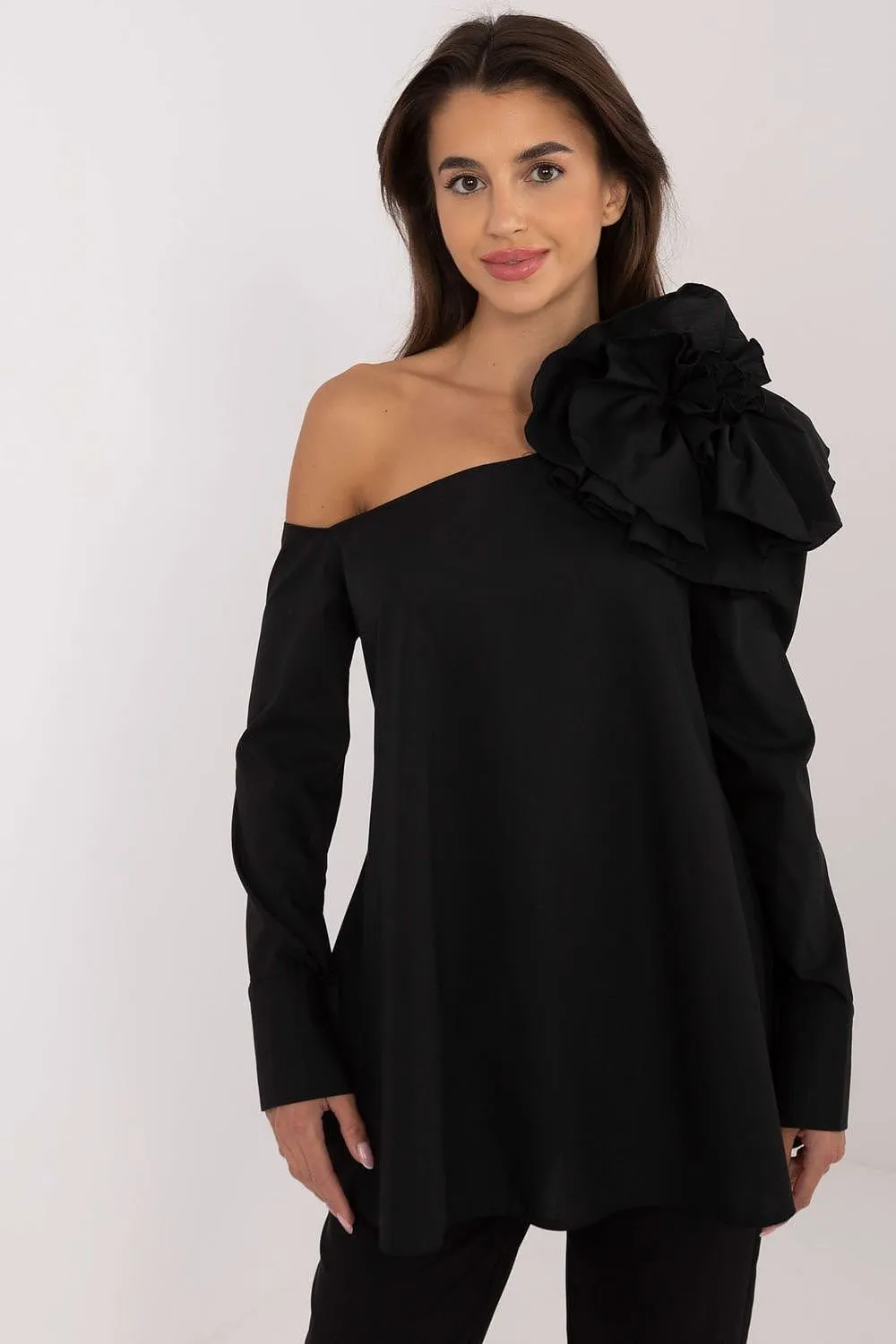 TEEK - Big Bloom Off-Shoulder Blouse