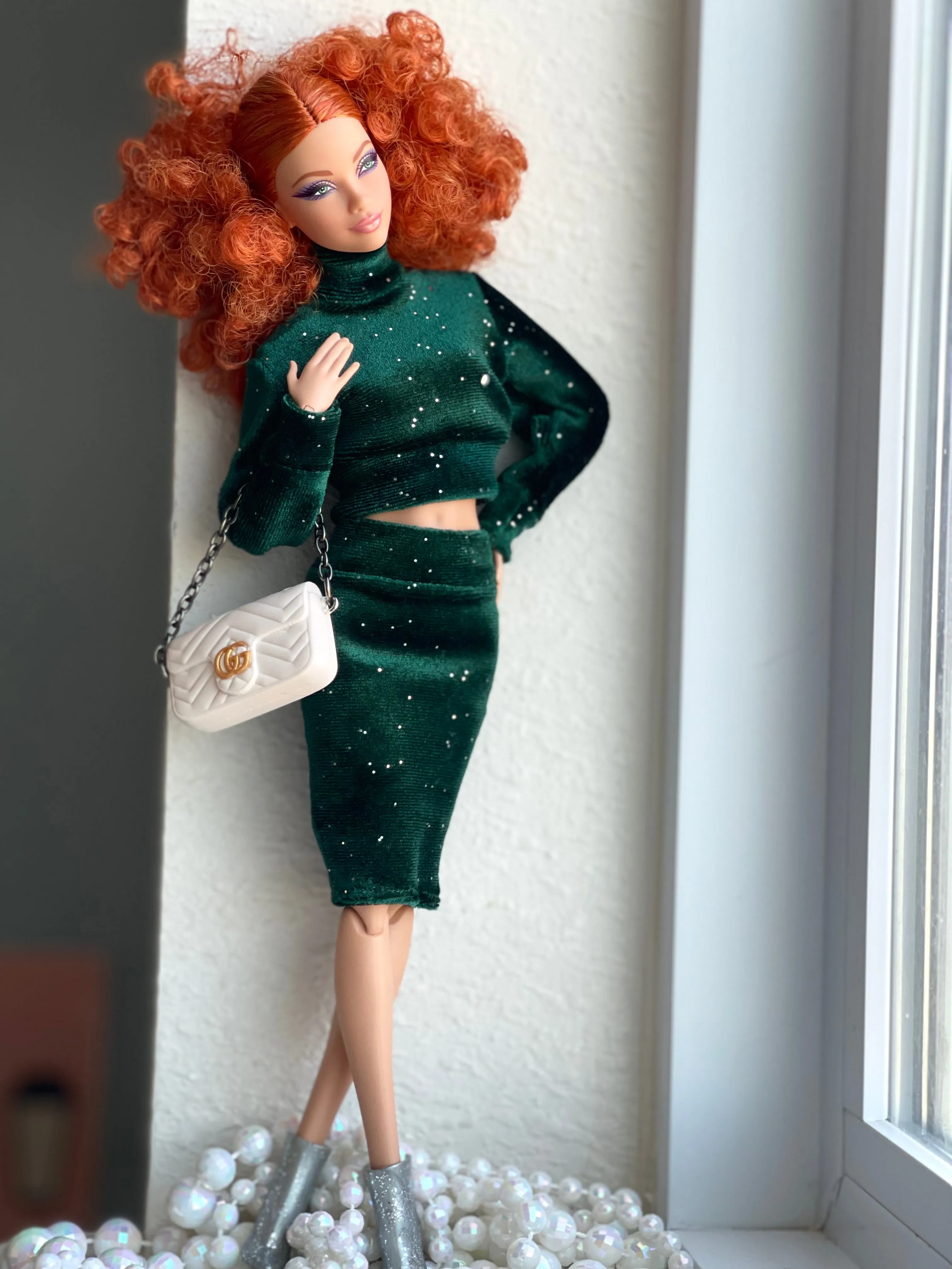 Velvet crop top and pencil skirt for fashion dolls